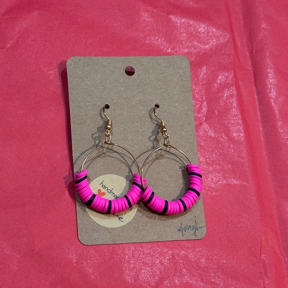 Pink hoop earrings 💕